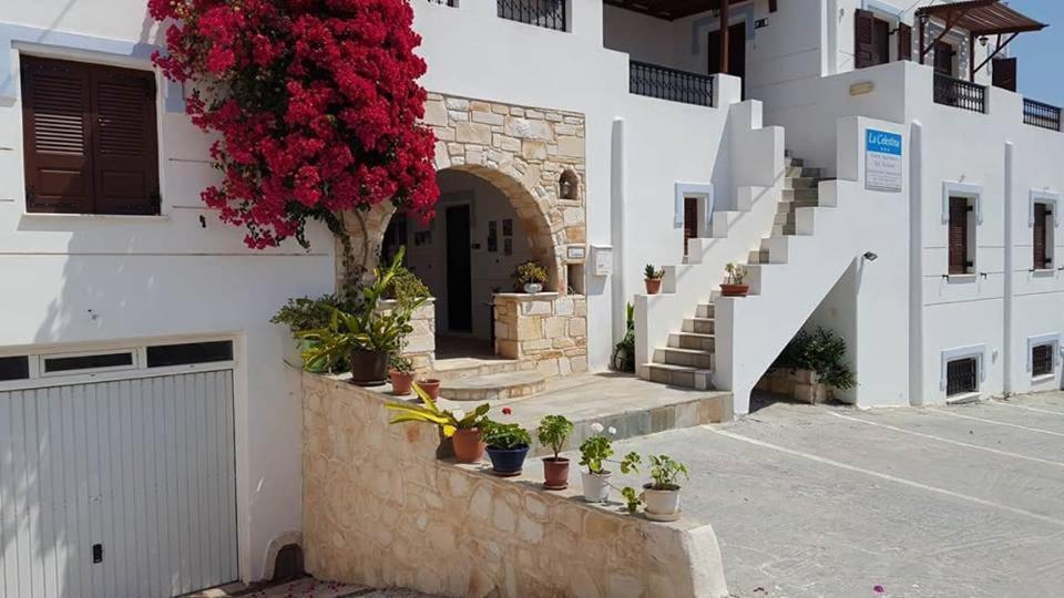 La Celestina Apartments Náousa Exterior photo